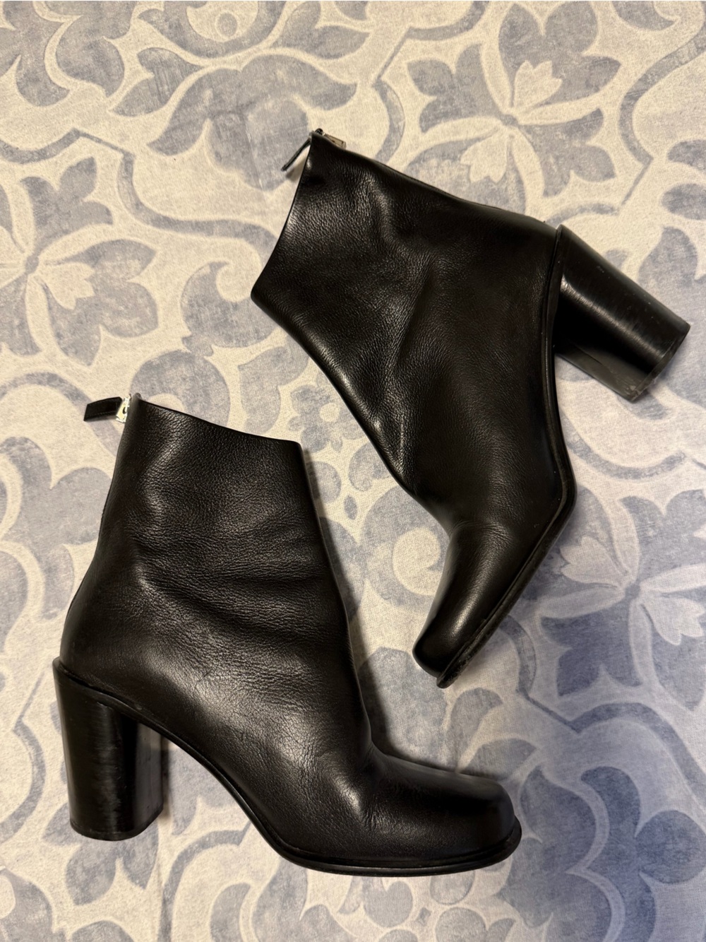 Marc Jacobs leather booties